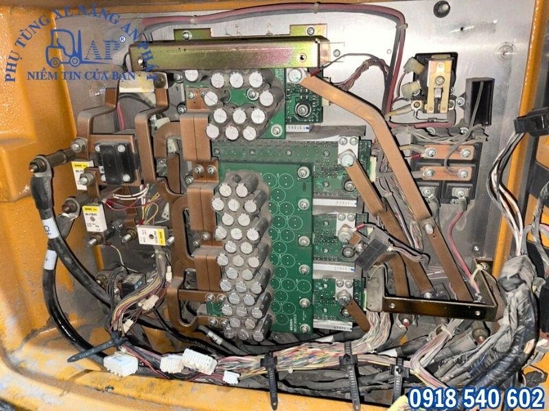 Cảnh báo lỗi board mạch xe nâng điện