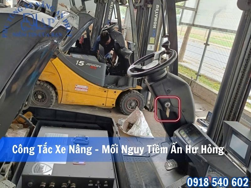 Công tắc ngắt mạch - Xe nâng điện không chạy