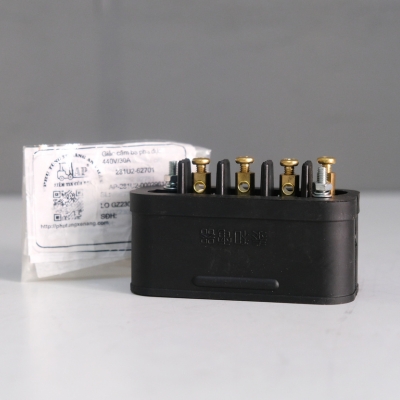 Giắc cắm xe nâng 3 pha TCM 30A-440V đực