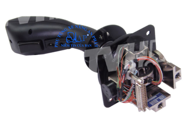 Cụm tay trang điều khiển Kalmar DRD100
